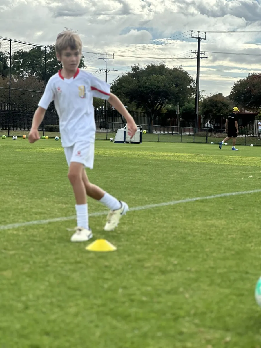 A moment from a 1 Futbol session