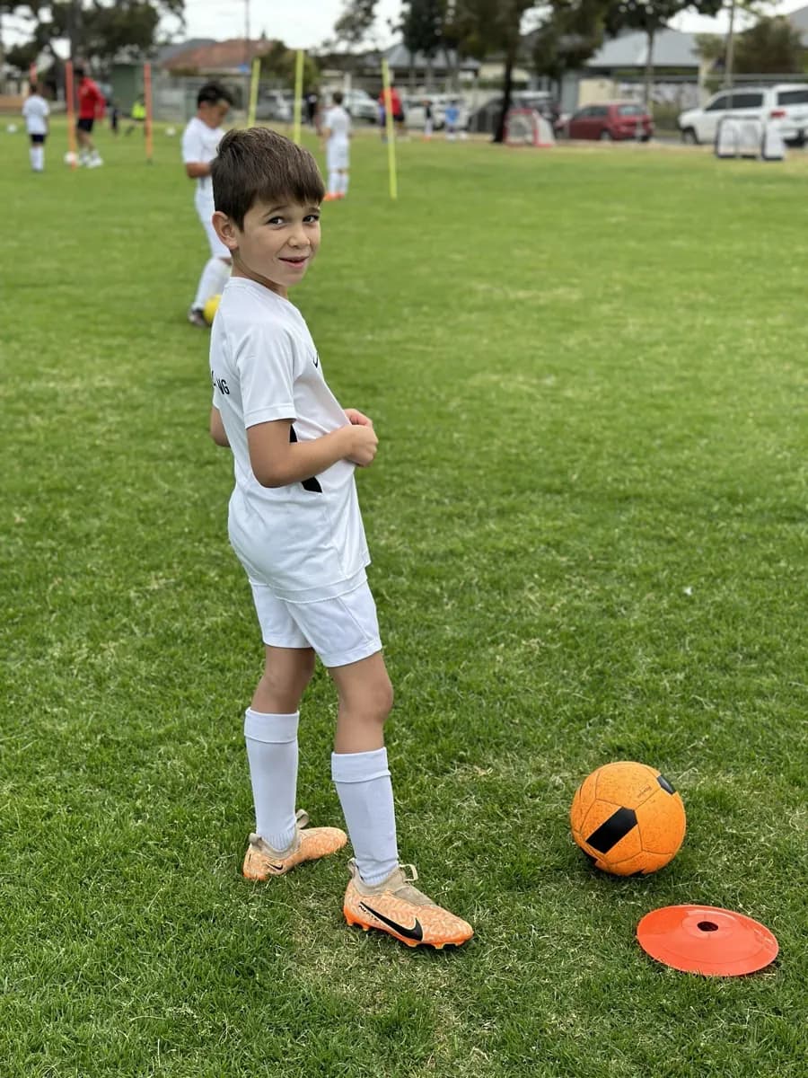 A moment from a 1 Futbol session